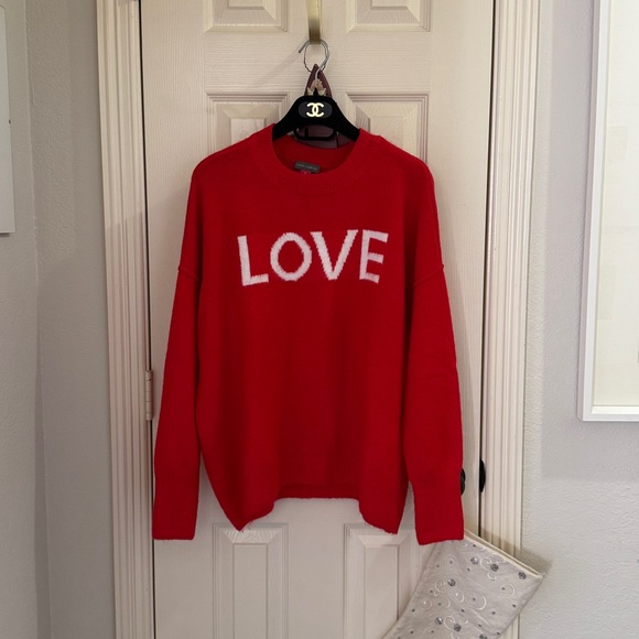 Vince Camuto Red and White LOVE Woman's Sweater Size Medium - Picture 9 of 9